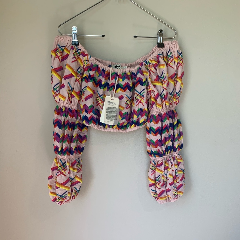 All things Mochi Lucia crop top embroidered pink s